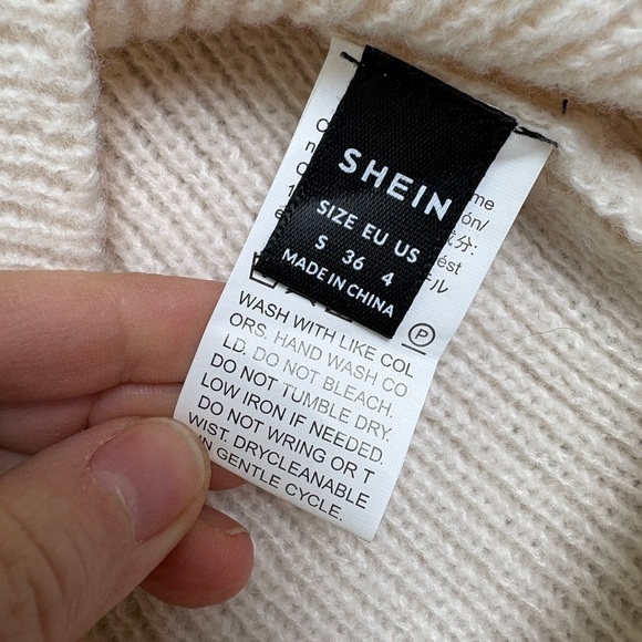 ⭐️SHEIN White Cable Knit Sweater Mini Dress - Picture 4 of 5